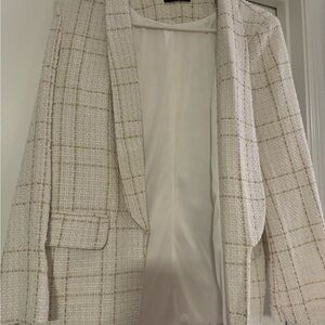 SHEIN Cream and Gold Textured Blazer